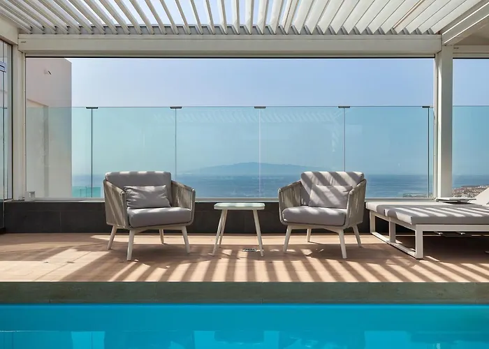 ヴィラ Luxury Private With Heated Pool And Amazing Ocean View アデヘ